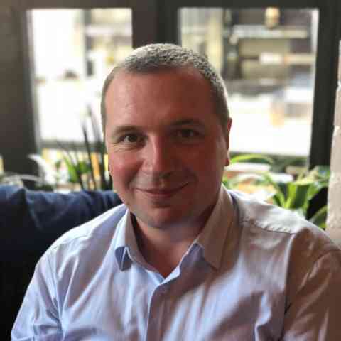 Максим Смычков ученик по ландшафтному дизайну в Аквилегии